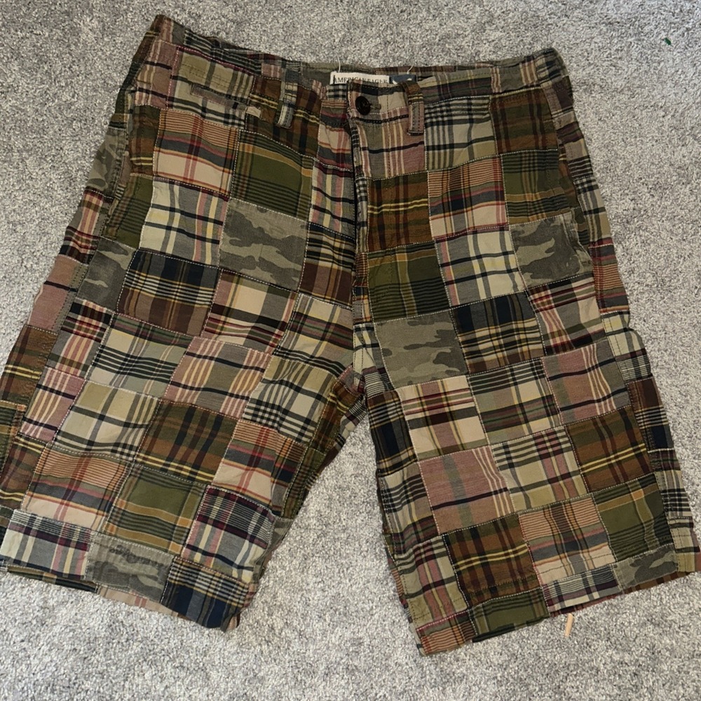 American Eagle Mens Patchwork Plaid Camo Shorts Longer Length Multicolor Size 34